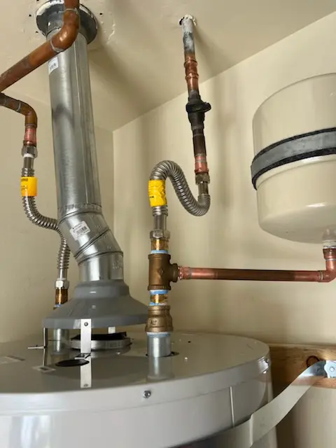 Water heater installation and plumbing repair in Willamette